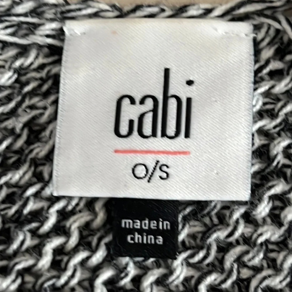 Cabi Pepper Cape Wrap Shawl Sweater in Peppercorn - Size O/S - Picture 5 of 7